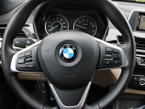 Used 2017 BMW X1 sDrive28i image 17