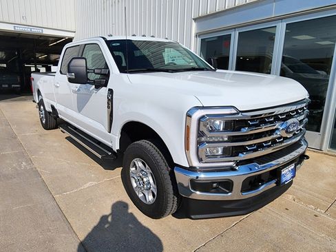 New 2026 Ford F350 XLT w/ XLT Premium Package image 4