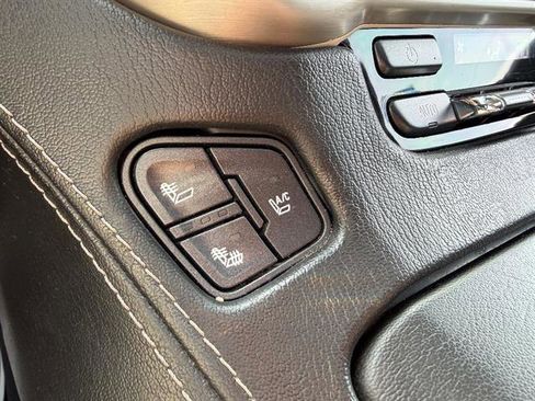 Used 2016 GMC Yukon Denali AWD/4WD image 41