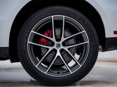 New 2026 Porsche Macan S image 10