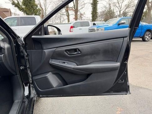 Used 2024 Nissan Sentra S FWD image 13