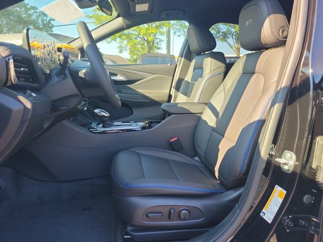New 2026 Buick Envista Sport Touring w/ Convenience I Package FWD image 13