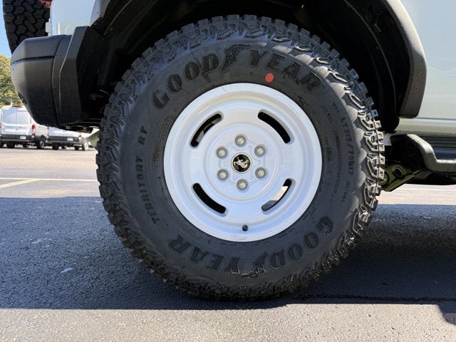 New 2026 Ford Bronco Heritage Edition AWD/4WD image 8