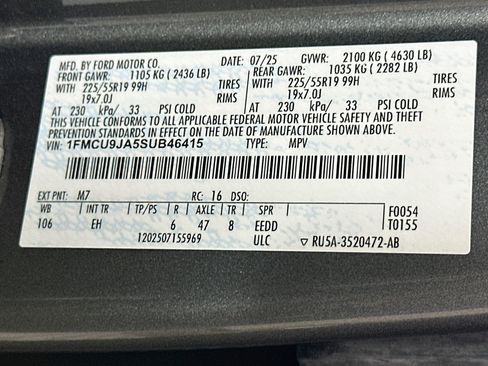 Used 2025 Ford Escape Platinum AWD/4WD image 12