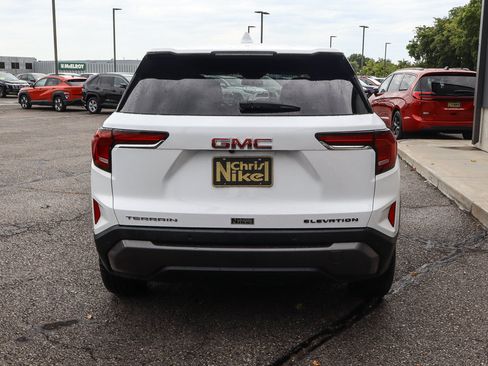 Used 2026 GMC Terrain Elevation FWD image 5