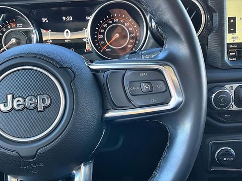 Certified 2021 Jeep Wrangler Unlimited Sahara image 20