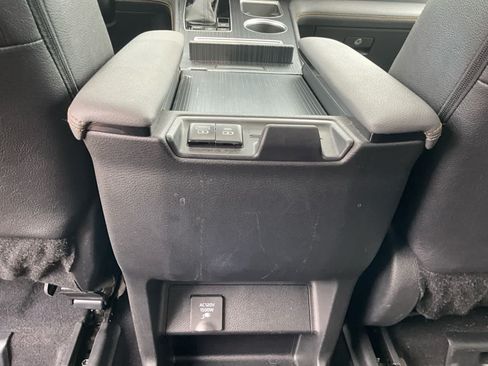 Used 2024 Toyota Sienna XLE Woodland Edition AWD/4WD image 26