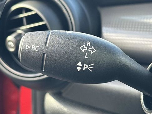 Used 2014 MINI Cooper 2-Door Hardtop image 17