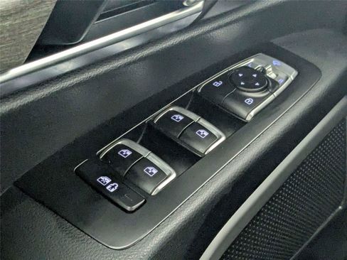 Used 2022 Kia Telluride EX w/ EX Premium Package FWD image 17