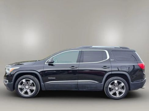 Used 2019 GMC Acadia SLT w/ LPO, Floor Liner Package image 8
