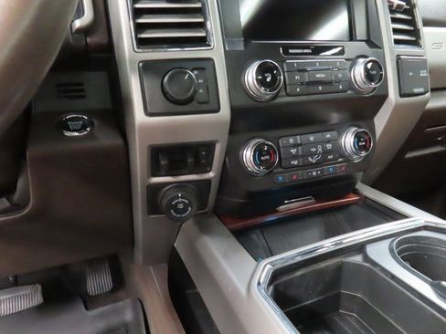 Used 2020 Ford F450 King Ranch w/ King Ranch Ultimate Package image 68