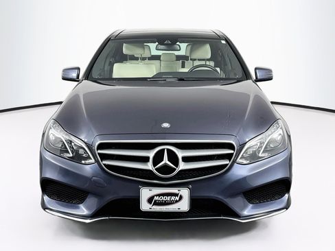 Used 2015 Mercedes-Benz E 400 4MATIC Sedan image 7