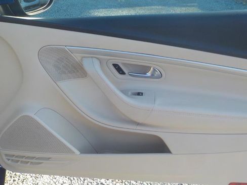 Used 2012 Volkswagen Eos Komfort image 23