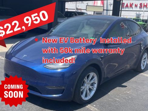 Used 2021 Tesla Model Y 2WD image 1