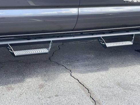 Used 2018 Toyota Tacoma SR5 image 32