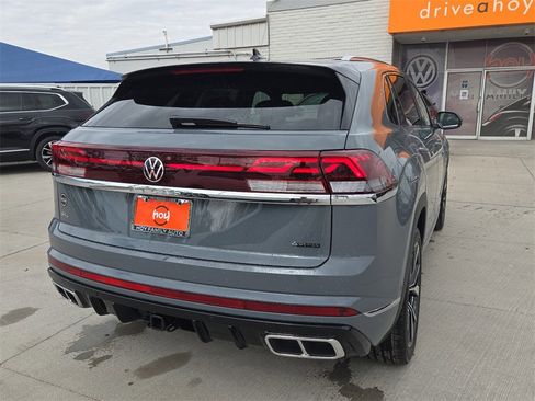 New 2025 Volkswagen Atlas Cross Sport SEL Premium R-Line image 10