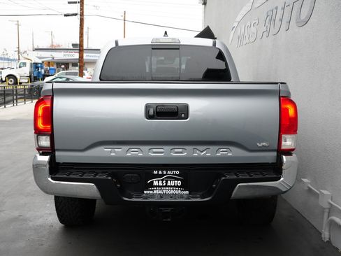 Used 2021 Toyota Tacoma SR5 image 5