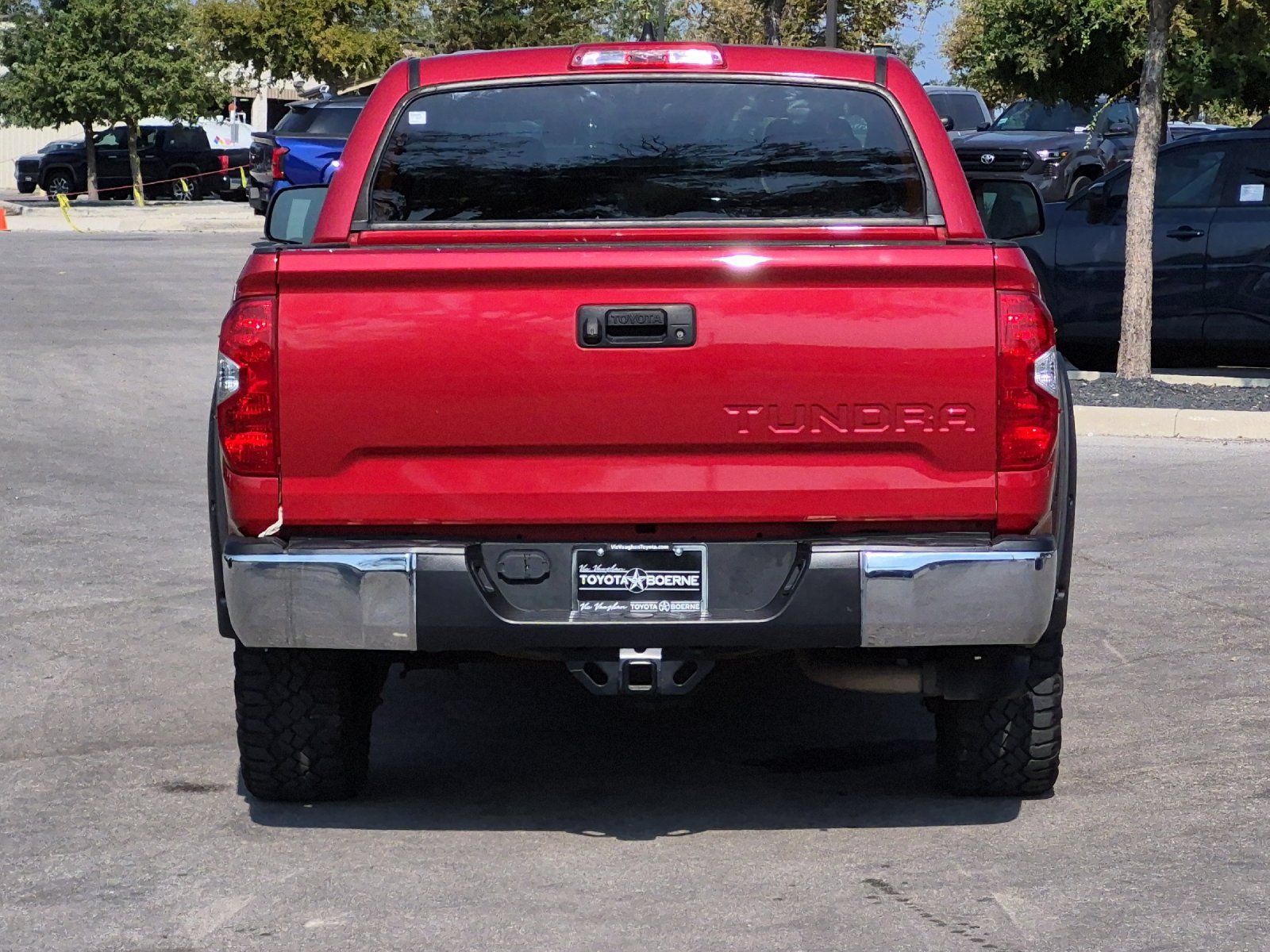 Certified 2021 Toyota Tundra SR5 w/ SR5 Leather Package RWD image 4