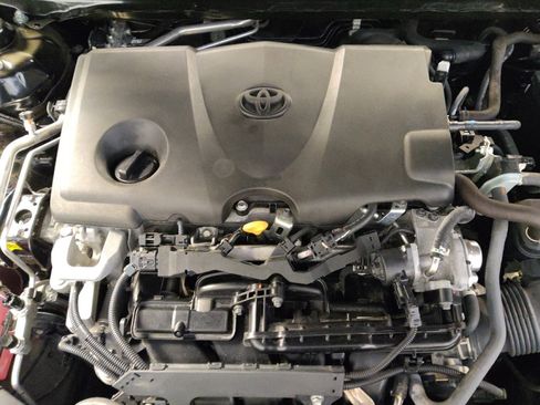 Used 2023 Toyota Camry SE image 30