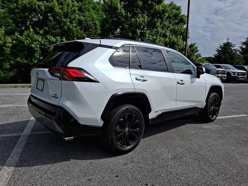 Certified 2024 Toyota RAV4 SE w/ Convenience Package AWD/4WD image 6
