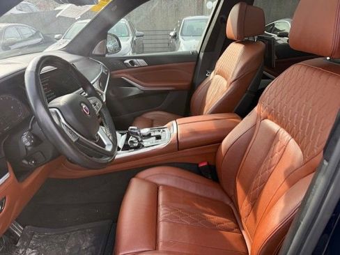 Used 2021 BMW ALPINA XB7 image 3
