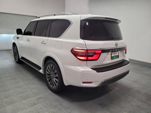 Used 2022 Nissan Armada Platinum w/ Captain's Chairs Package RWD image 5