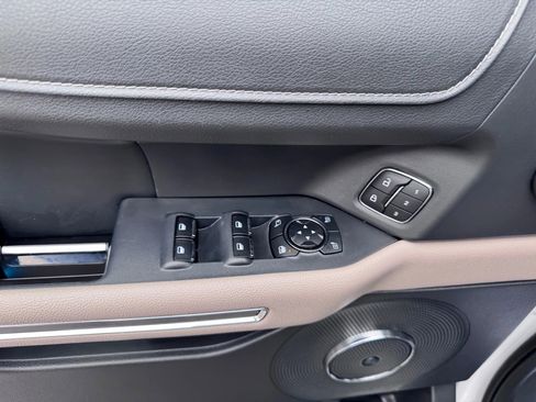 Used 2024 Ford Expedition Max Limited image 26