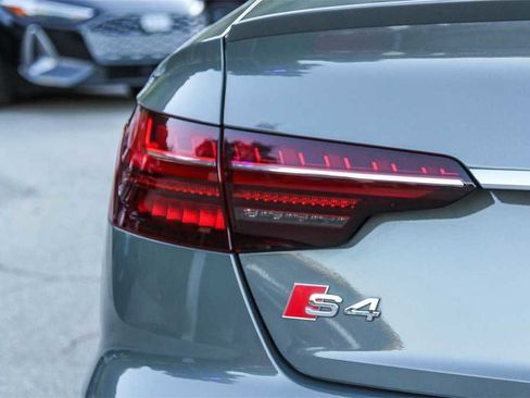 Used 2023 Audi S4 Premium Plus w/ Premium Plus Package image 11