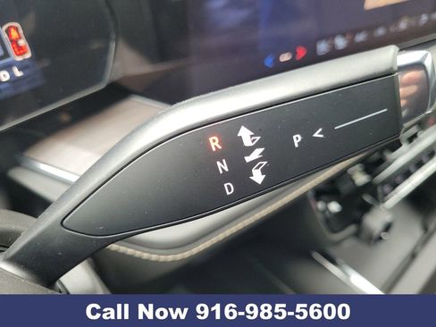 New 2026 Chevrolet Suburban Premier w/ Sun And Tow Package image 20