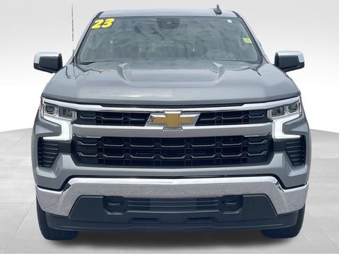 Used 2023 Chevrolet Silverado 1500 LT AWD/4WD image 9