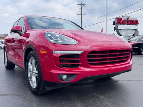 Used 2015 Porsche Cayenne S AWD/4WD image 39