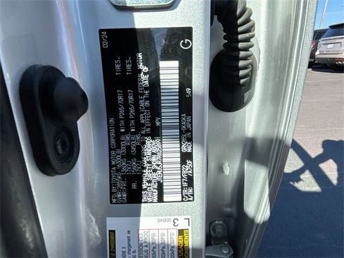 Used 2024 Toyota 4Runner SR5 image 84