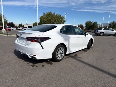 Used 2024 Toyota Camry SE FWD image 6