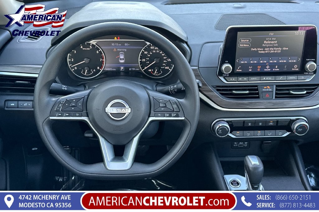 Used 2025 Nissan Altima 2.5 SV FWD image 17