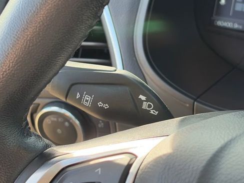 Used 2024 Ford Edge Titanium AWD/4WD image 31
