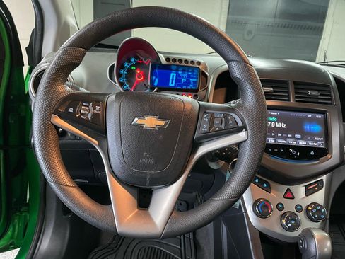 Used 2015 Chevrolet Sonic LT FWD image 17