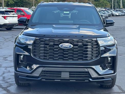 New 2025 Ford Explorer ST-Line w/ Premium Package image 18