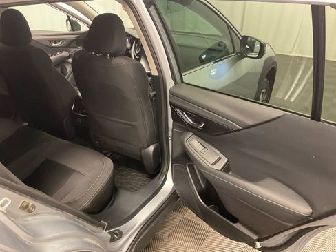 Used 2023 Subaru Outback Premium image 28