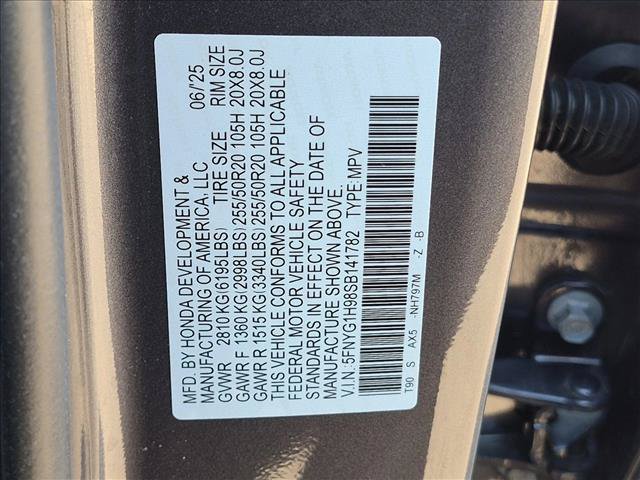 Used 2025 Honda Pilot Black Edition image 25