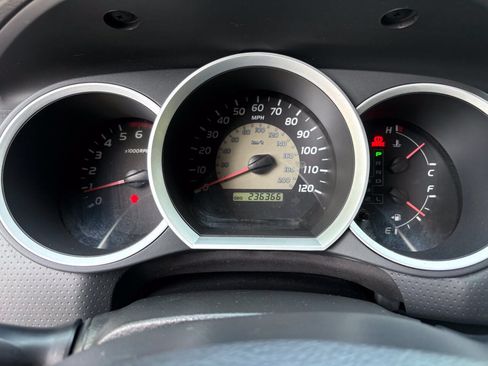 Used 2008 Toyota Tacoma PreRunner RWD image 24