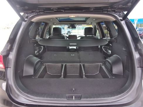 Used 2022 Hyundai Santa Fe SEL w/ Convenience + Premium Package AWD/4WD image 32