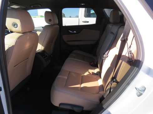 Used 2022 Chevrolet Blazer Premier w/ Enhanced Convenience Package image 10