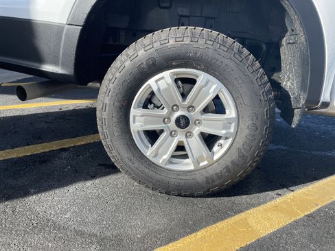 New 2025 Ford Ranger XL image 9