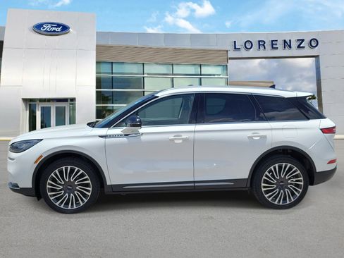 Used 2021 Lincoln Corsair Reserve w/ Elements Package AWD/4WD image 8