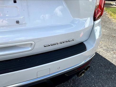 Used 2023 GMC Yukon XL Denali w/ Max Trailering Package image 24