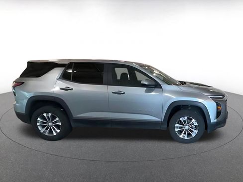 Used 2025 Chevrolet Equinox LT FWD image 14