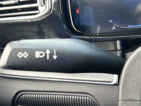 Used 2024 Jeep Grand Wagoneer Series II w/ Quick Order Packagew 28T image 39