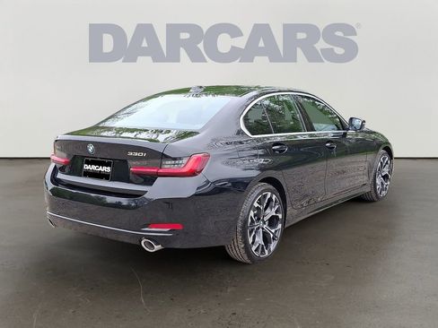 Used 2026 BMW 330i xDrive Sedan w/ Premium Package AWD/4WD image 6