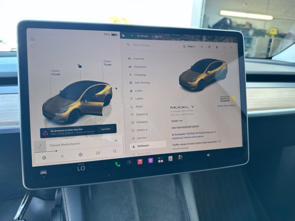 Used 2025 Tesla Model Y Long Range AWD/4WD image 13