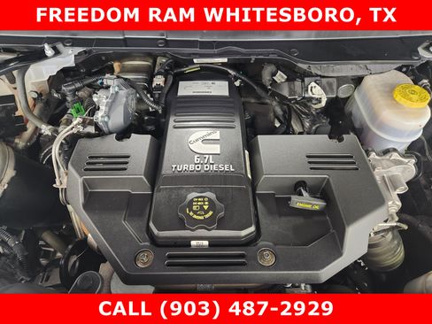 Used 2024 RAM 2500 Laramie w/ Safety Group AWD/4WD image 19